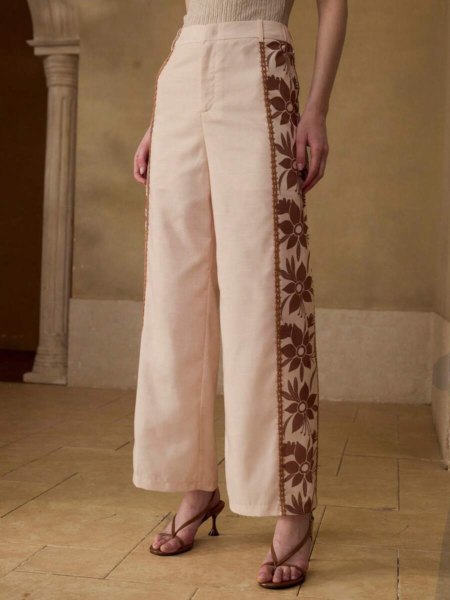 MOTF PREMIUM QUẦN ỐNG THẲNG HỌA TIẾT HOA PHONG CÁCH BOHEMIAN MÙA HÈ DÀNH CHO NỮ - Màu Khaki - Xem 2