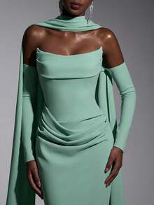 Elitara Elegante vestido de noche de corte ajustado con diseño de busto plisado en color verde claro, cintura fruncida y bajo ceñido. Vestido formal para negocios, invitados y ocasiones especiales. - Verde - Ver 2