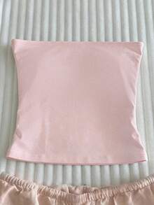 Hàng mới về bán chạy: Áo croptop kiểu dáng nữ tính tươi tắn với họa tiết hoa và chữ, cổ yếm, thiết kế không dây, đa năng, thích hợp mặc hàng ngày cho mùa xuân và mùa hè. - Nhiều màu - Xem 4