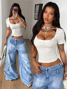 Coolane Camiseta de manga corta tipo bustier elástica de punto acanalado con remaches, estilo casual básico para uso diario, streetwear Y2K, para mujer, primavera/verano, concierto - Blanco - Ver 1