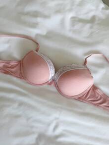 DAZY Bra Wanita dengan Tali Bahu Tipis yang Dapat Diatur dan Efek Push-Up Ringan, Motif Renda dan Patchwork. - Berwarna merah muda - View 10