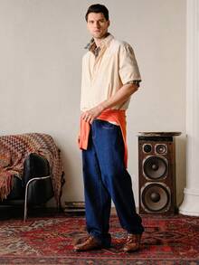 VeloEdit 男士寬鬆斜口袋寬腳牛仔褲 - 深色水洗藍 - 查看 5