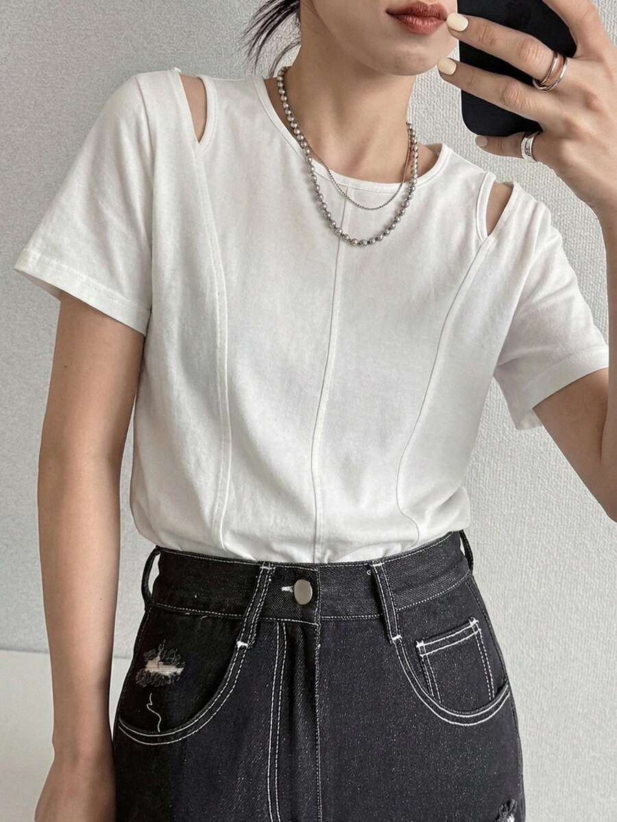 FRIFUL Women's Solid Color Slim Fit Casual Short Sleeve T-Shirt, Suitable For Spring And Summer - White - View 1