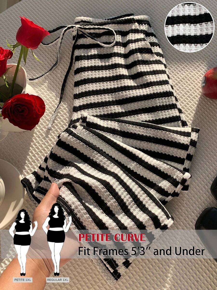 SHEIN PETITE CURVE 大码女式腰带条纹宽松休闲裤 - 黑與白 - 查看 1