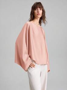 Ontre Áo thun nữ mới 2026SS, chất liệu vải dệt, dáng rộng, tay cánh dơi dài, chất liệu satin bóng thanh lịch, phong cách công sở tối giản, cổ thuyền tay dài kiểu retro, trang phục giáo viên mùa tựu trường, áo cơ bản cho văn phòng, đi chơi, dự tiệc cưới, tiệc trà, áo kiểu thời trang đa năng. - Hồng - Xem 5