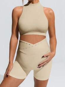 SHEIN 孕妇纯色立领上衣和短裤休闲日常运动套装 - 卡其色 - 查看 9