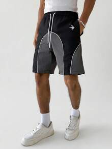 PAVTROS 春夏，Y2K，街头服饰，节日，度假，送给男友的礼物，派对，健身，老钱，外出，复古，男士黑灰撞色宽松休闲短裤，弧形裤型，弹性腰带，小图案设计，百搭夏季短裤，宽松版型。 - 黑色 - 查看 5