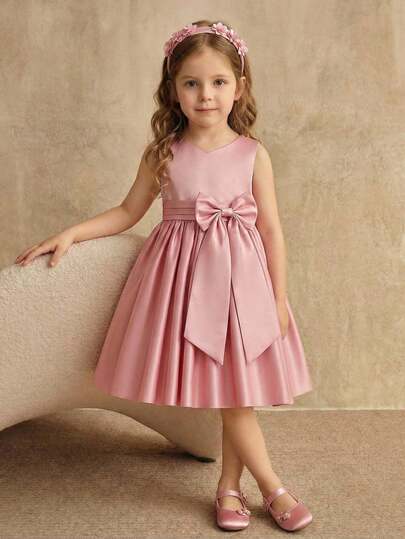 Glamorique Kids Đầm hồng dễ thương ngọt ngào cho bé gái, đầm dự tiệc cưới màu trơn cho bé gái, đầm công chúa không tay với nơ 3D ở eo, đầm dự tiệc sinh nhật cho trẻ em, đầm satin cao cấp.