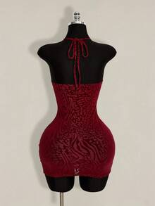 SHEIN ICON 女士豹纹植绒镂空迷你吊带连衣裙 - 櫻桃紅 - 查看 2