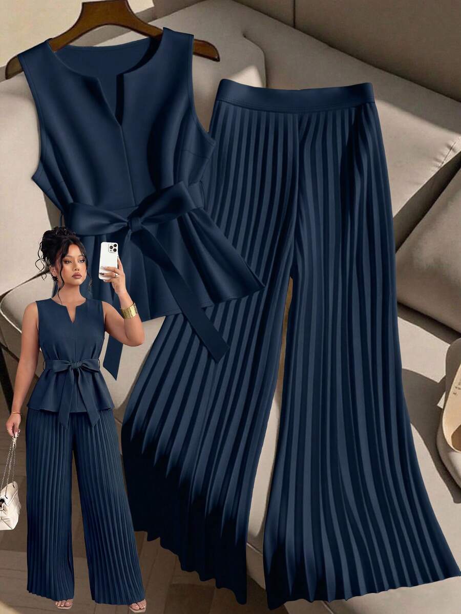 GlowEve CURVE Set de 2 piezas de top sin mangas y pantalones anchos de pierna ancha plisados informales para mujer de talla grande - Azul Marino - Ver 1