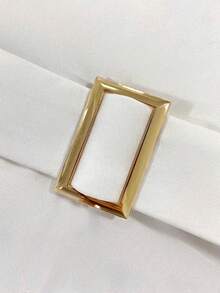 Franclia Petite Color Block Patchwork Heart Neck Ruffle Strap Top, Casual Vacation Style With Gold D-Ring Belt And Waistband, White Accented With Black Trim, Contrasting Waist And Ruffle Design, Cute Doll Camisole Vibe, Suitable For Intellectual Work Commute Outfit - Black and White - View 3