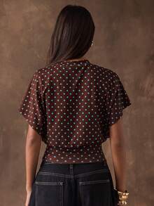 SHEIN BAE Áo thun nữ kiểu dáng thường ngày, tay cánh dơi, thắt eo, họa tiết chấm bi, thích hợp cho mùa hè. - Màu nâu Sô-cô-la - Xem 2