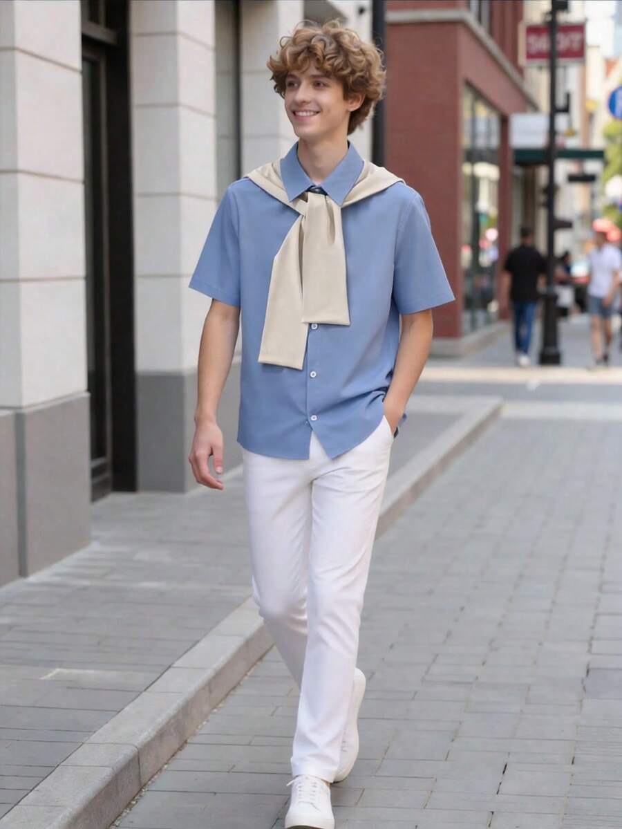 SHEIN Bộ trang phục lịch lãm 3 món dành cho thiếu niên nam, bao gồm áo sơ mi ve áo màu xanh navy, quần tây trắng và khăn choàng màu be. Phù hợp cho nhiều dịp như trang trọng, công sở, thường ngày, dự tiệc, sinh nhật, phong cách tối giản thanh lịch. - Nhiều màu - Xem 1