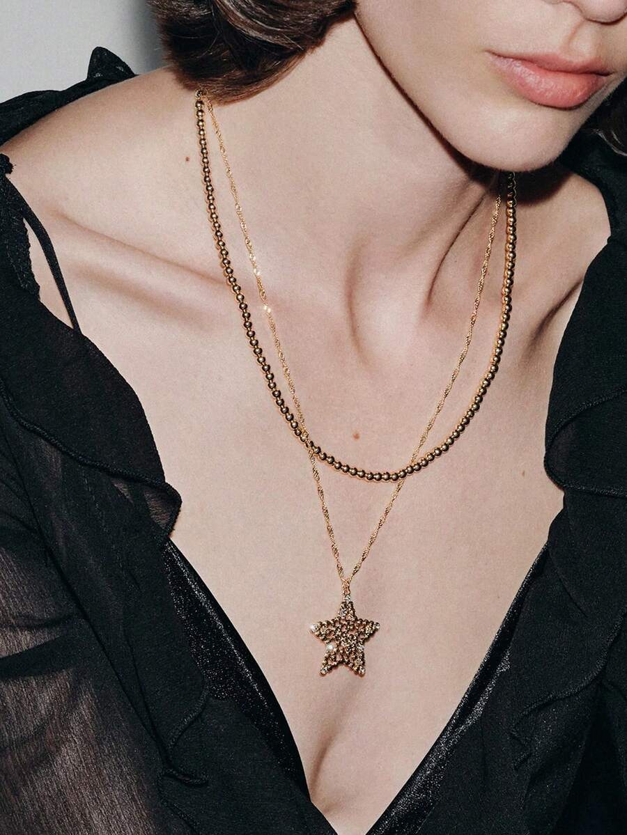 Noxbound Collar de cadena fina con colgante de estrella de cinco puntas y diamante, de doble capa con cuentas de CCB, sencillo y generoso, de lujo ligero, adecuado para fiestas, conciertos, festivales, minimalista/vintage/elegante, para mamá/mujer/niña/madre, verano/playa/baile de graduación/fiesta/vacaciones/viaje, bohemio/moderno/elegante, para uso diario/día laboral - Dorado - Ver 1