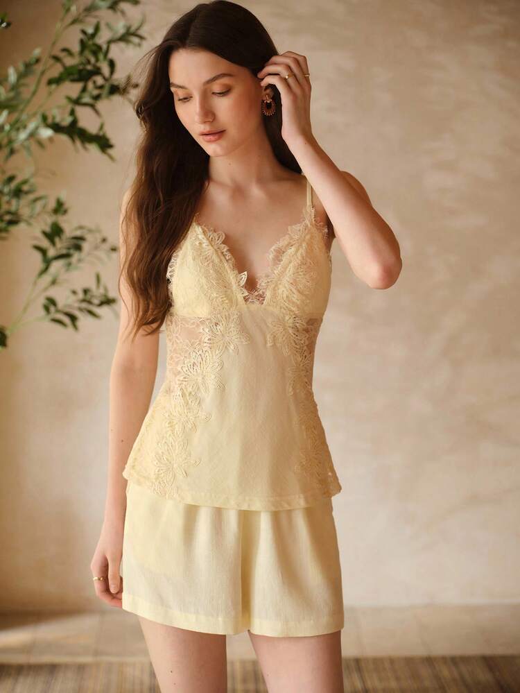 LACE PATCHWORK CAMISOLE TOP AND SHORTS PAJAMA SET, SPRING/SUMMER