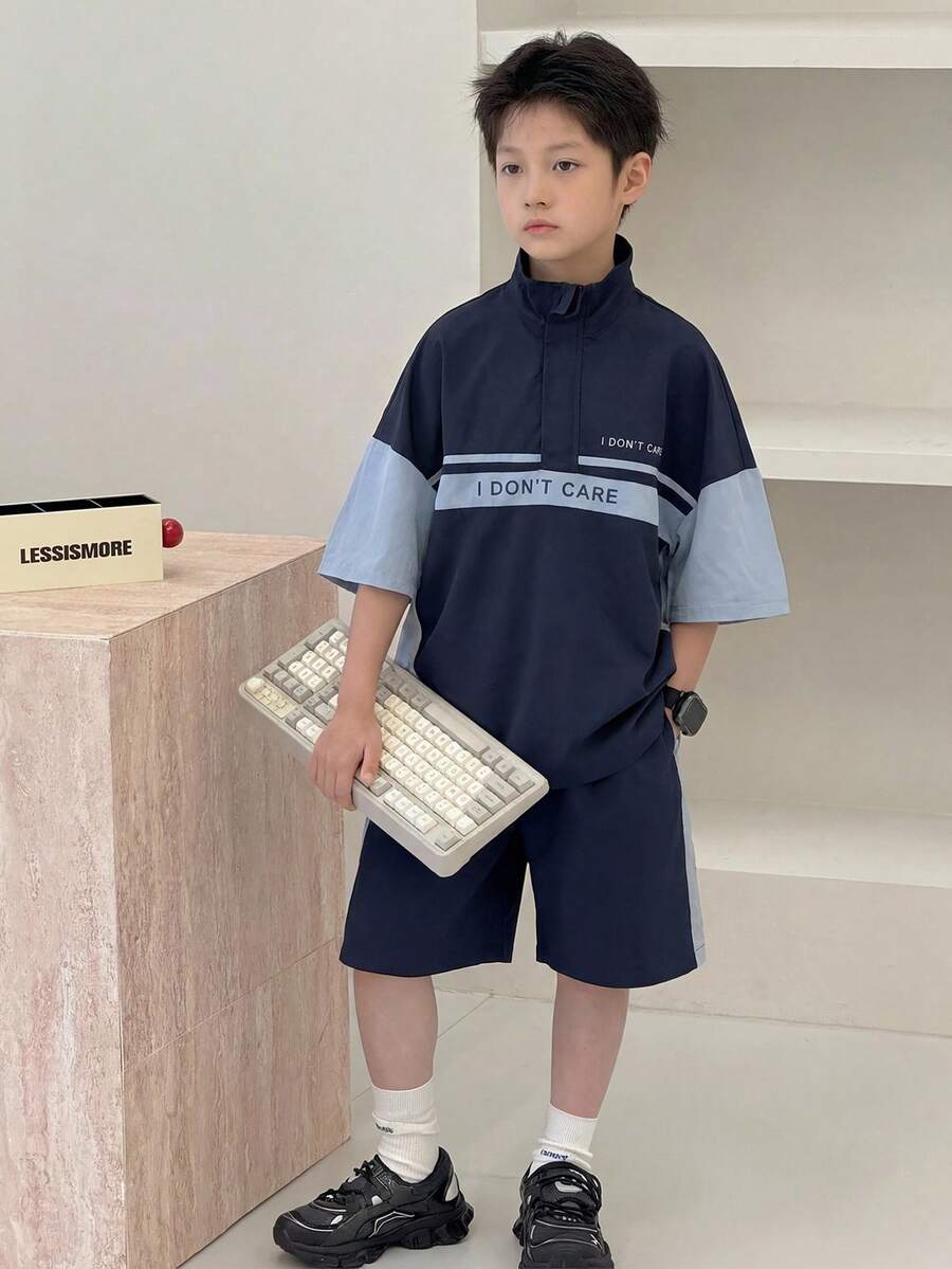 两件套儿童/青少年男童休闲韩版字母印花POLO领半拉链短袖上衣和宽松短裤套装，适合上学、花园、海滩、生日、春夏穿着。