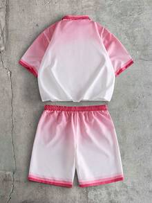 AXEPEAK Conjunto de camisa polo con botones y pantalones cortos en degradado para hombre, casual de verano - Rosa - Ver 2