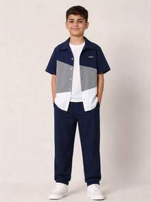 SHEIN Set 2 buc. Tricou polo cu guler polo și pantaloni cu talie elastică, casual, confortabil, minimalist, practic, pentru preadolescenti, băieți, potrivit pentru toamnă, primăvară, vară, potrivit pentru purtare zilnică, joacă în aer liber, sport, școală, fotografie stradală, petrecere și timp liber acasă. - alb - Vizualizare 3