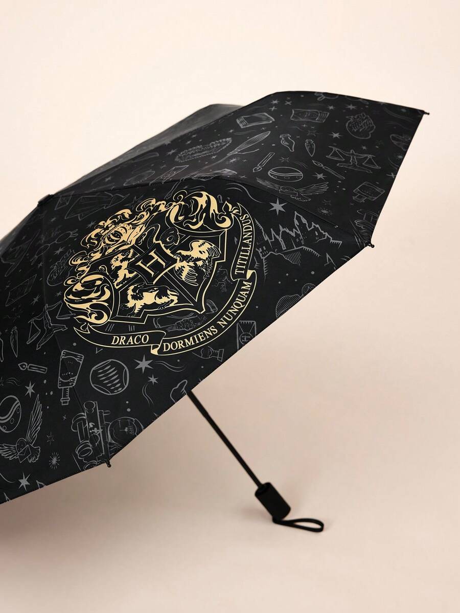 HARRY POTTER X SHEIN 1把印有大学校徽的雨伞,防晒涂层,防晒指数50+,适合上学、上班、外出和日常使用,专为大学生、高中生、男士和女士设计,神奇。 - 黑黃灰色 - 查看 1