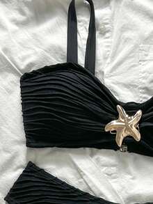 Bộ bikini dành cho thiếu nữ với họa tiết dập nổi và điểm nhấn kim loại. - màu đen - Xem 7