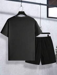 Manfinity Roughcore Men's Graphic Print Round Neck Short Sleeve T-Shirt And Shorts Casual Set - Multicolor - View 3