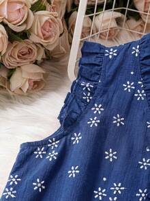EMERY ROSE Plus Size V-Neck Sleeveless Frill Trim Faux Embroidered Blouse - Blue - View 6