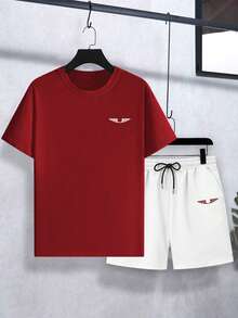 Manfinity LEGND Bộ đồ nam gồm áo thun ngắn tay in hình cánh và quần short cạp chun, kiểu dáng thường ngày. - Nhiều màu - Xem 2
