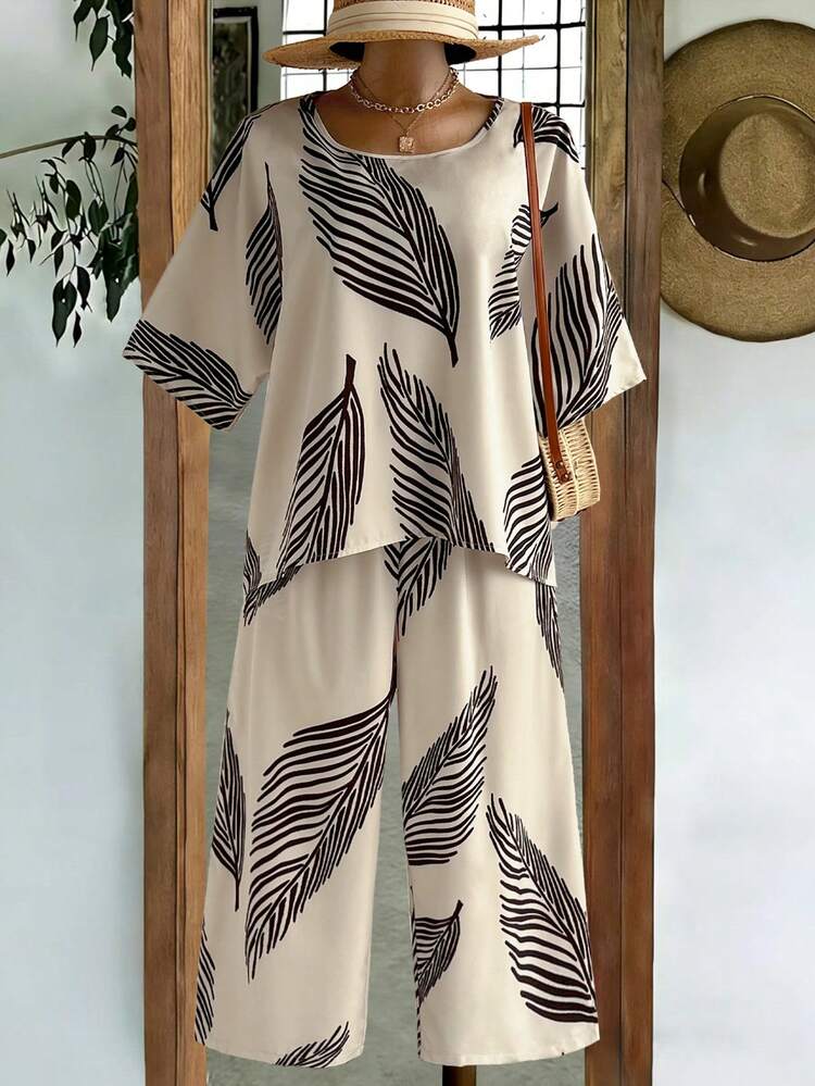 Plus Size Women Tropical Plant Print Short Sleeve Shirt And Wide Leg Pants Casual 2 Pieces Set