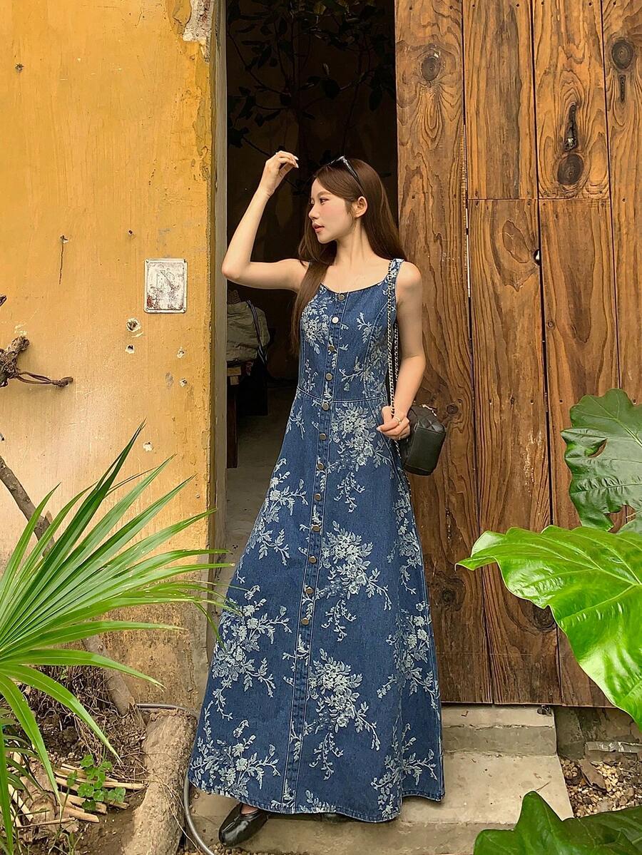 DAZY 女士浪漫休闲优雅印花细肩带纹理腰身A字长款牛仔连衣裙，春夏款 - 藍色 - 查看 1