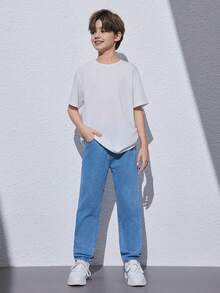 SHEIN 中學生男孩休閒全配牛仔褲，純色款式 - 中等水洗藍 - 查看 5