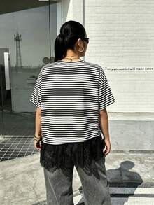 Muchica Thời trang nữ cỡ lớn: Áo thun ngắn tay kẻ sọc phối ren, kiểu dáng thường ngày, phối đồ theo phong cách Pinterest, áo thun nhiều lớp, trang phục OOTD cho nữ, phong cách đường phố Norman. - Nhiều màu - Xem 2