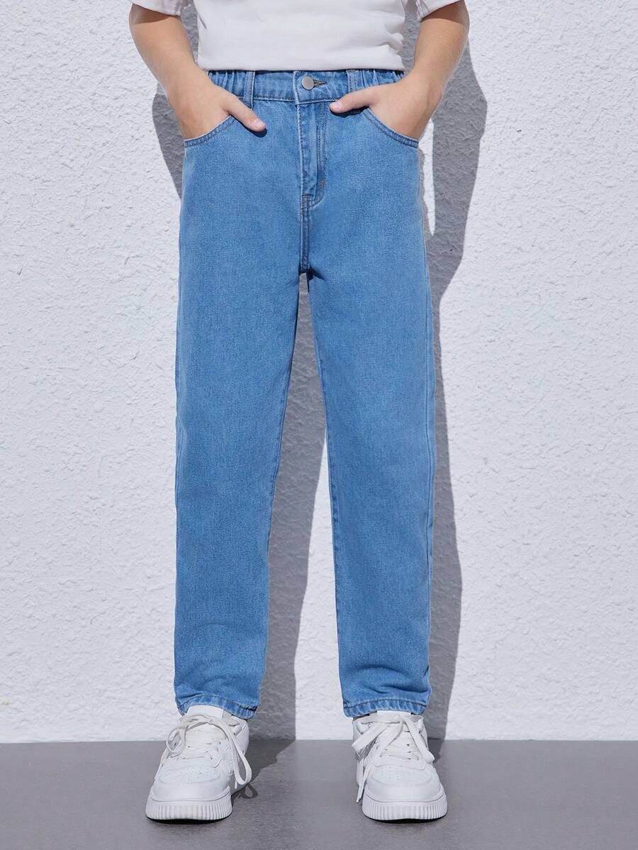 SHEIN 中學生男孩休閒全配牛仔褲,純色款式 - 中等水洗藍 - 查看 1