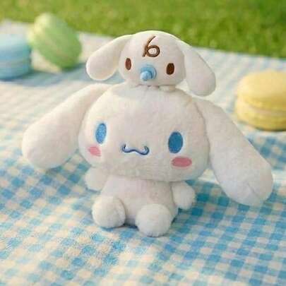 POKOJA LAND HELLO KITTY AND FRIENDS | Yugui狗狗毛绒公仔，可爱白色小狗公仔，超级柔软蓬松的毛绒玩具，独特的小狗造型，高品质拥抱体验，精美的生日节日礼物，送给粉丝和朋友的可爱毛绒收藏装饰品