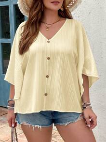 SHEIN VCAY Plus Size Textured Batwing Sleeve V-Neck Blouse Fall - Light Yellow - View 4