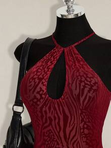 SHEIN ICON 女士豹纹植绒镂空迷你吊带连衣裙 - 櫻桃紅 - 查看 5