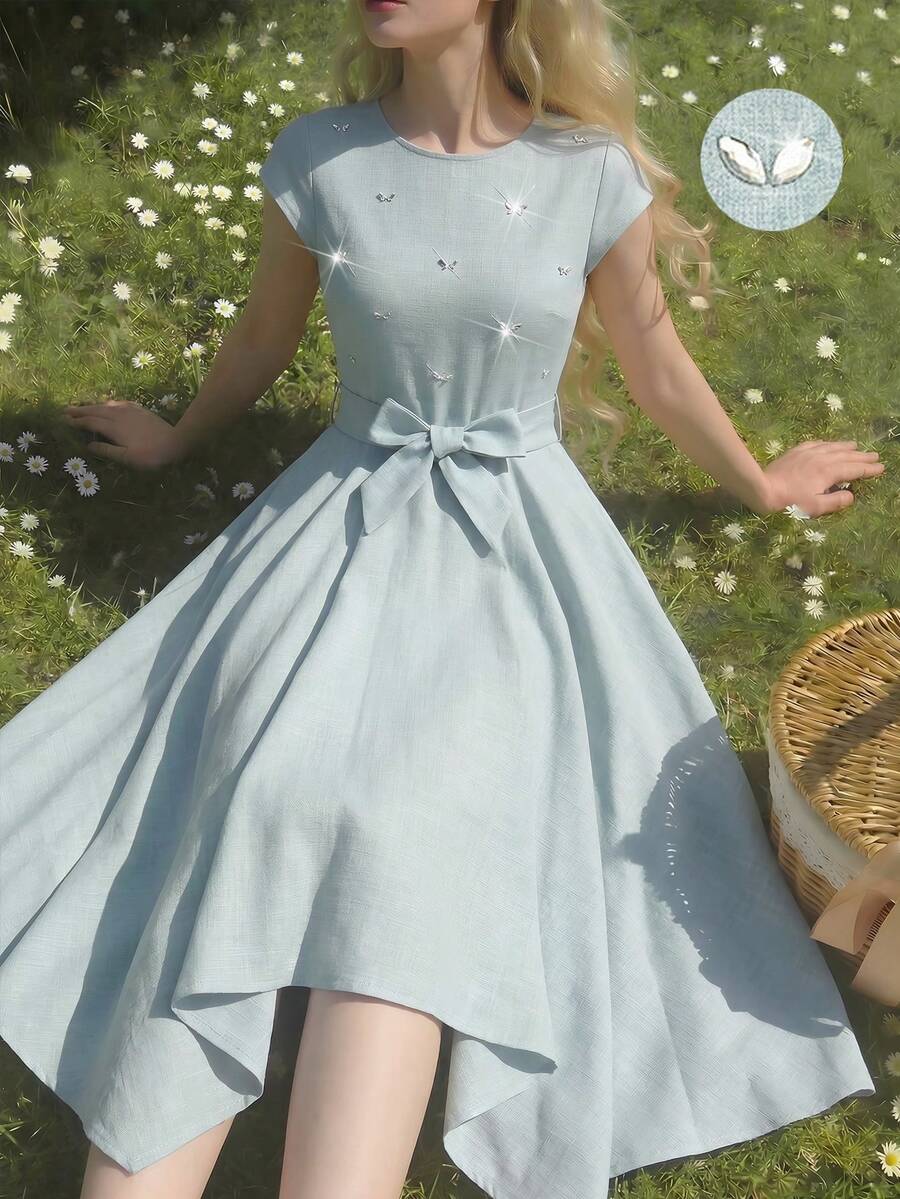 SHEIN Đầm eo đính đá thanh lịch cho bé gái tuổi teen, kiểu dáng giản dị, sang trọng, đa năng, phù hợp mặc hàng ngày cho các buổi lễ và tiệc tùng, đầm mới cho bé gái, màu xanh bạc hà. - Màu xanh Bạc hà - Xem 1