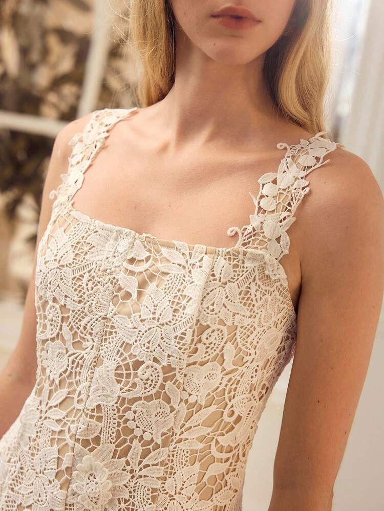 WOMEN'S LACE DRESS IN WHITE, SUITABLE FOR DATES AND VACATIONS, SPRING/SUMMER