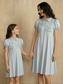 SHEIN 1件少女时尚3D立体花卉设计甜美修身泡泡袖连衣裙，夏季 - 藍色 - 查看 3