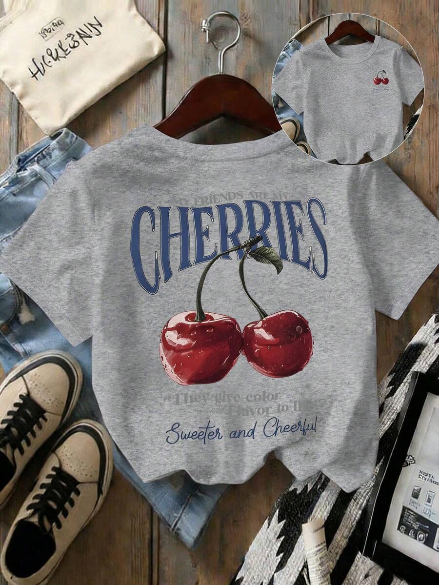 Glissea Áo thun nữ cổ tròn in hình quả anh đào "My Friend Is My Cherry" - Màu Xám nhạt - Xem 1