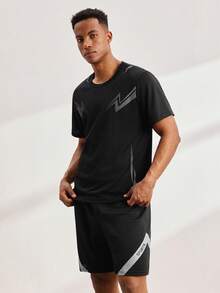 Driftmere 2pcs Men Summer Short Sleeve Set, Casual Sports Round Neck T-Shirt + Shorts Outfit - Black - View 10