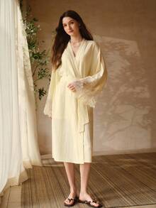 PREMIUM CONTRAST LACE BELTED ROBE - Yellow - View 6