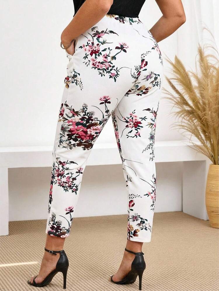 Plus Size Women Floral Print Elastic Waist Side Pocket Ankle Pants, Vacation Style, Simple And Fashion Style, Suitable For Summer,Casual Holiday Style, Casual Holiday Outfits, Summer Fashion, Women's Summer Outfits, Mother's Day Outfits, Country Concert Outfits, Women's Boho Outfits, Women's Western Outfits, Women's Holiday Outfits, Women Summer Clothing Women Plus Clothing Business Casual Woman S Summer Clothes Women Plus Clothing Formal