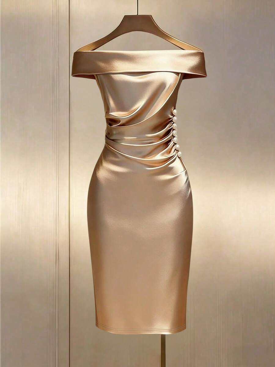 Franclia 露肩缎面连衣裙，收腰，显瘦 - 杏色 - 查看 1