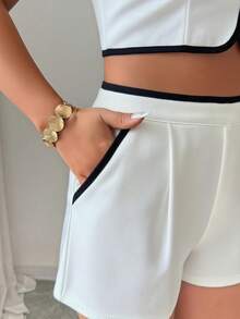 Selianne Summer New Sexy Contrast Color Trim Backless Tie Crop Top + Shorts With Slant Pockets Contrast Trim Women 2 Pieces Set - White - View 5
