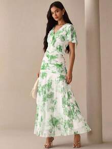 Lilora 优雅休闲通勤褶皱印花连衣裙，都市风蓝色花卉荷叶边袖长裙，都市休闲，浪漫优雅，外出必备 - 綠色 - 查看 2