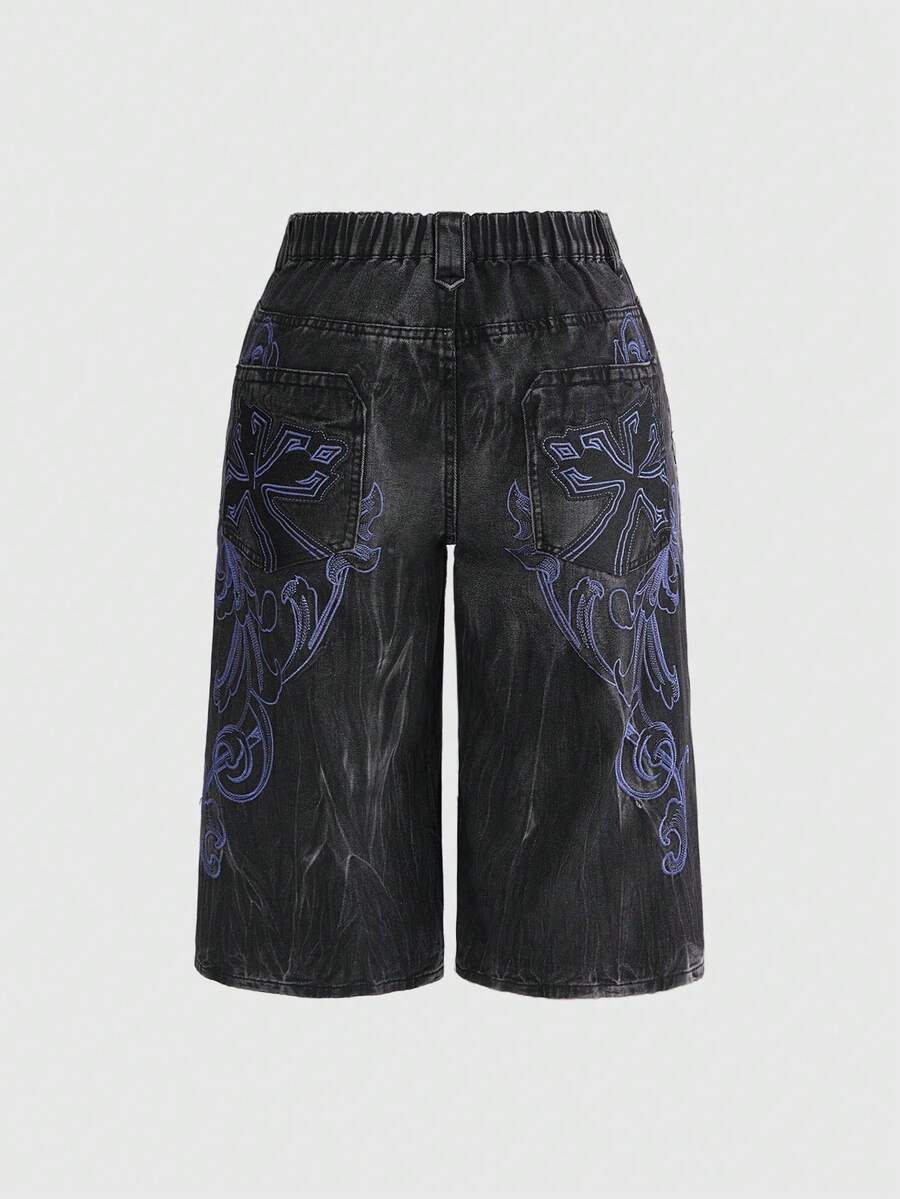 Plus Size Retro Street Style Back Pocket Floral Embroidery Pattern Loose Denim Capri Shorts - Blue - View 1