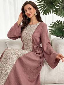 Al Najma Women's Patchwork Ditsy Floral Round Neck Flare Sleeve Abaya - Dusty Pink - View 6