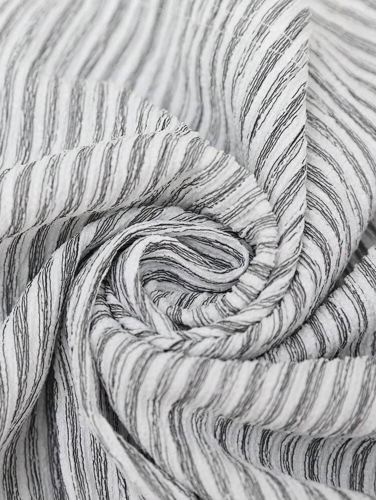 Women's Striped Drawstring Waist Casual Versatile Daily Wear Shorts Summer Short Outfits For Women Shorts For Women Bermuda Shorts For Women Women Striped Minimalist Casual Tie-Up Shorts Going Out Outfit