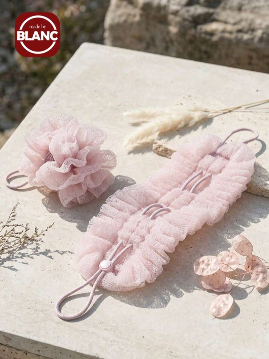 Madebyblanc 全新二合一沐浴球,回弹式沐浴球,可拉伸成人浴巾,长条状沐浴球,双重泥浆去角质功效,沐浴时,回弹式二合一设计,顺滑切换,3D立体排水,快速干燥,螺旋编织增加摩擦力,泡沫丰富深层清洁,轻薄透气,柔韧易用,速干耐磨,易于清洁,材质亲肤不伤皮肤,是居家必备。 - 多色 - 查看 1
