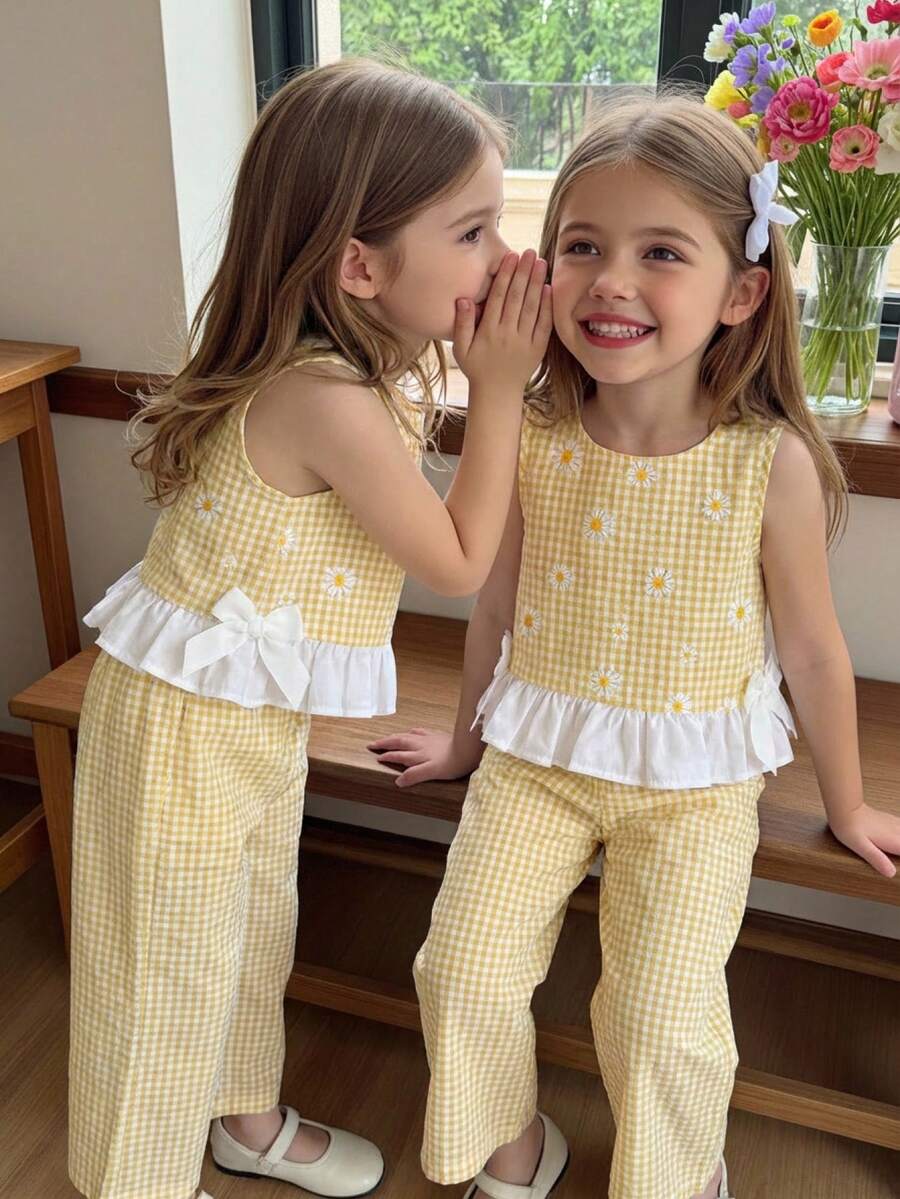 SHEIN LMoss Kids Babygirl Summer Cute Pink & White Plaid Ruffle Sleeveless Top And Elastic Waist Loose Pants Set - Multicolor - View 1